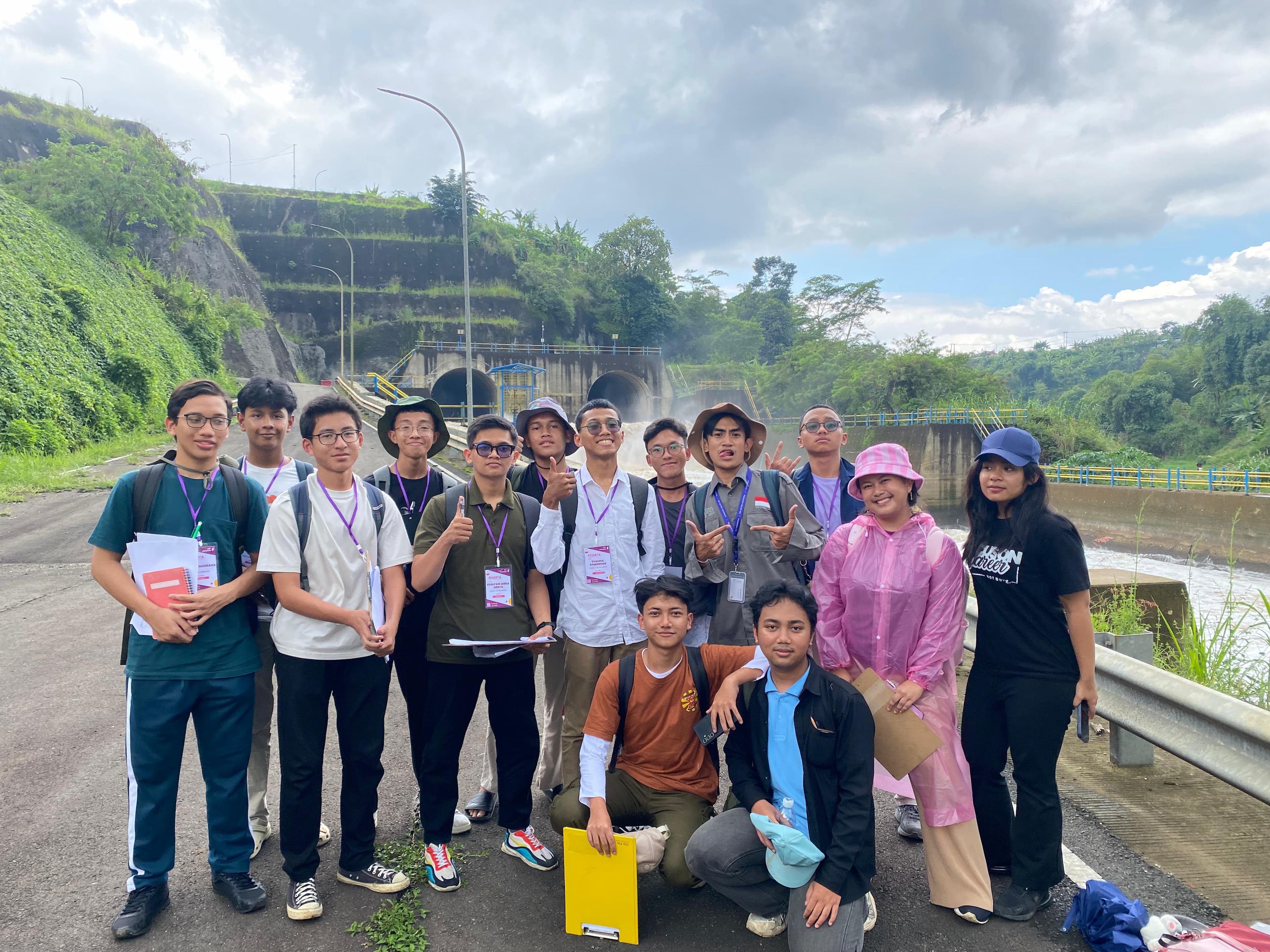 Siswa berprestasi ALC